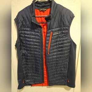 Eddie Bauer Men's Quilted Vest in Dark Blue and Bright Red TXL